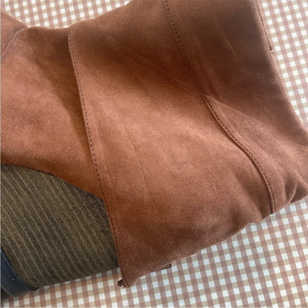 Qupid winter‎ booties. Size 8.5 - Picture 10 of 16